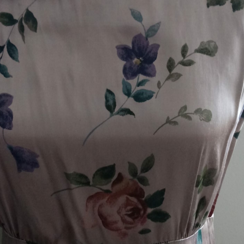 ❤5/$25 LA GIRL MAXI DRESS SATIN FLORAL SIZE M - Picture 3 of 9